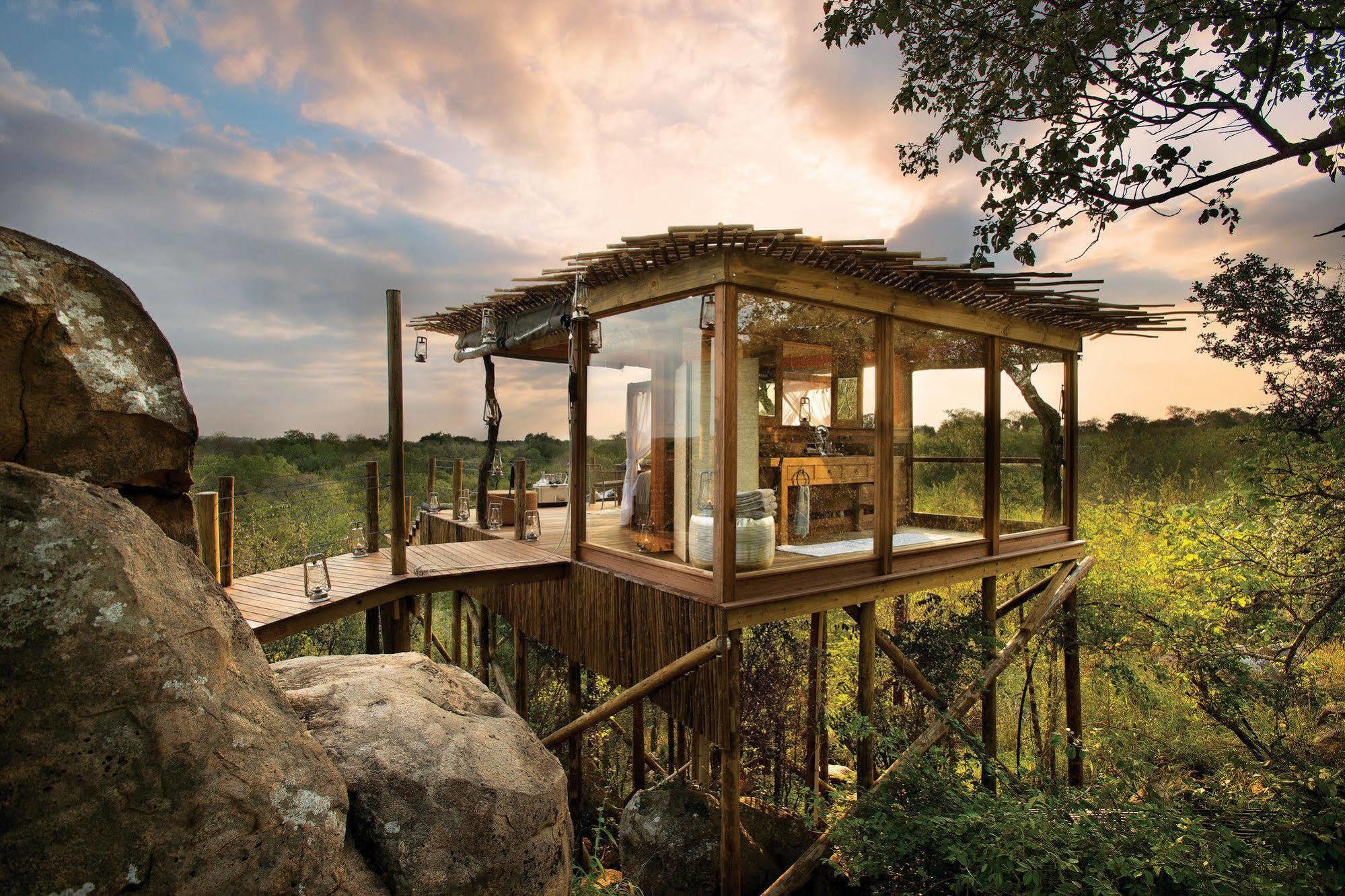 Lion Sands - Tinga Lodge Skukuza Bagian luar foto