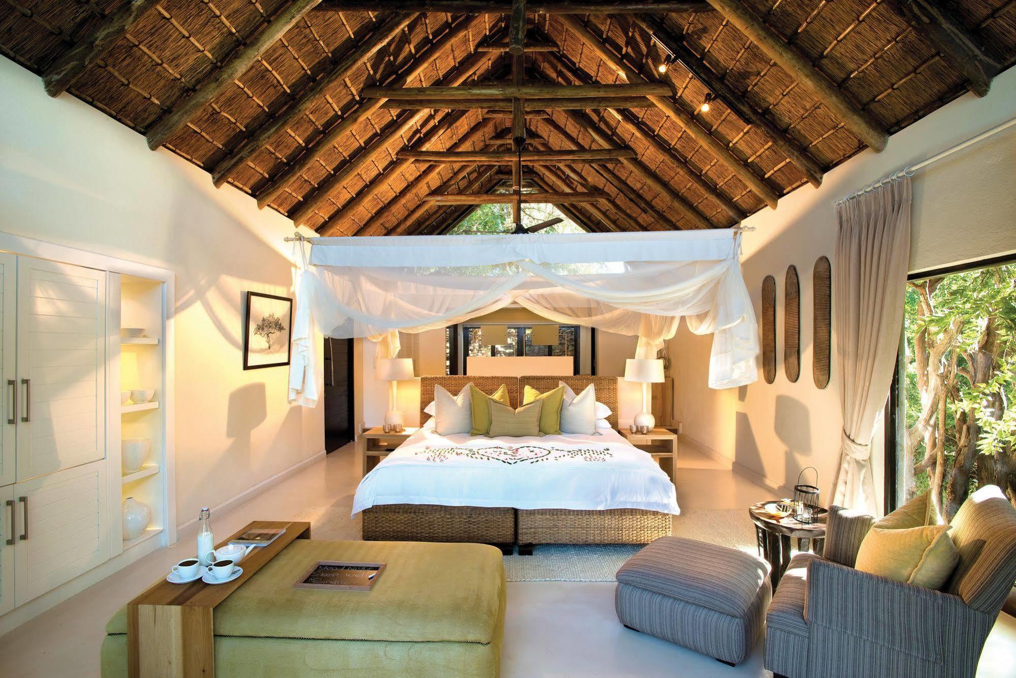 Lion Sands - Tinga Lodge Skukuza Bagian luar foto