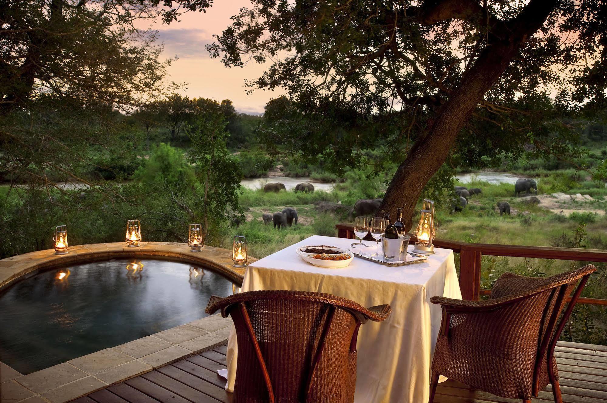 Lion Sands - Tinga Lodge Skukuza Bagian luar foto