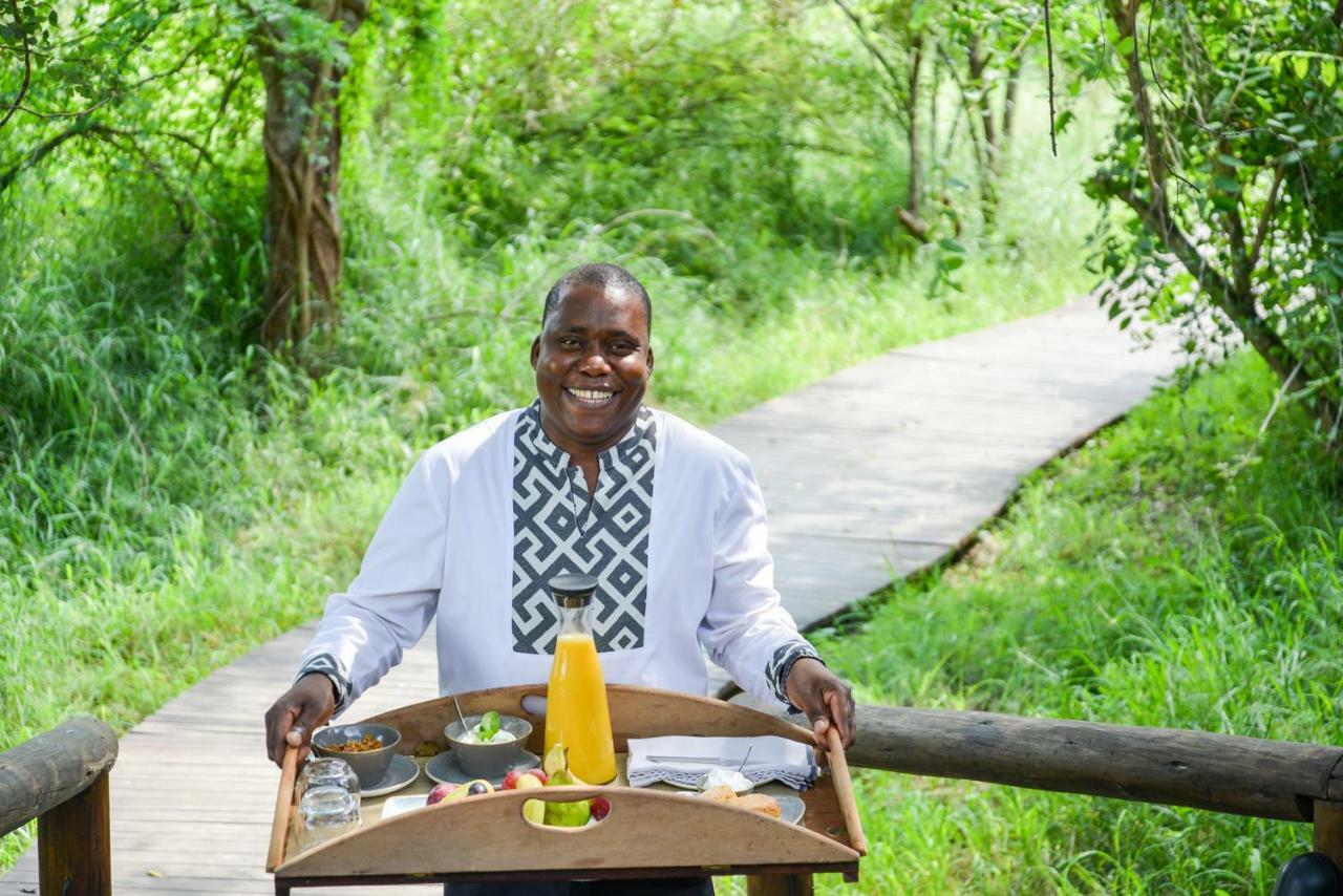 Lion Sands - Tinga Lodge Skukuza Bagian luar foto